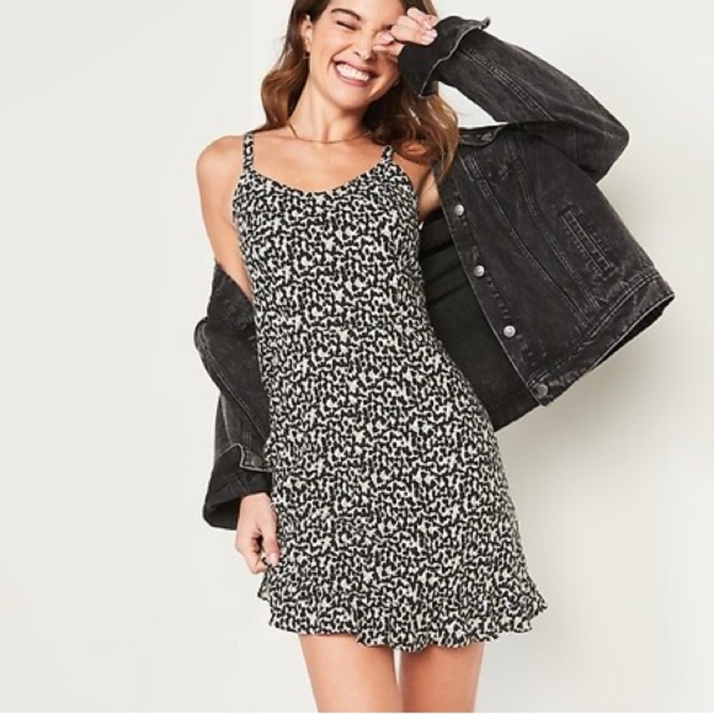 Old Navy Cheetah-Print Fit & Flare Ruffle-Hem Linen-Blend Cami Dress